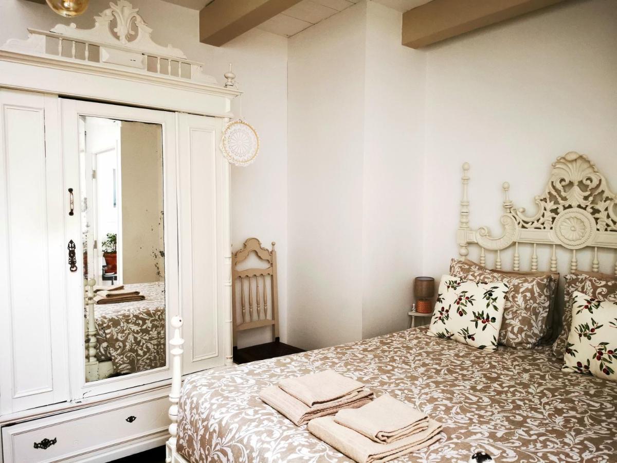 Charming Portuguese Style Apartment, For Rent "Vida A Portuguesa", "Gaivota" Alojamento Local Портіман Екстер'єр фото