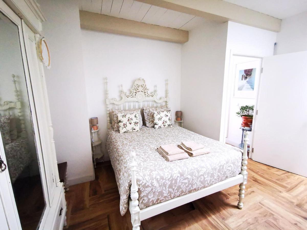 Charming Portuguese Style Apartment, For Rent "Vida A Portuguesa", "Gaivota" Alojamento Local Портіман Екстер'єр фото