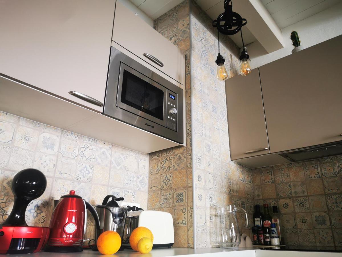 Charming Portuguese Style Apartment, For Rent "Vida A Portuguesa", "Gaivota" Alojamento Local Портіман Екстер'єр фото